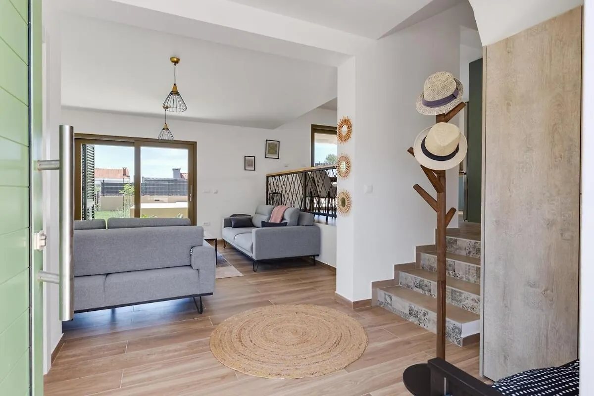Villa Franka - Holiday Home With A Private Pool Sveti Filip i Jakov Croatia