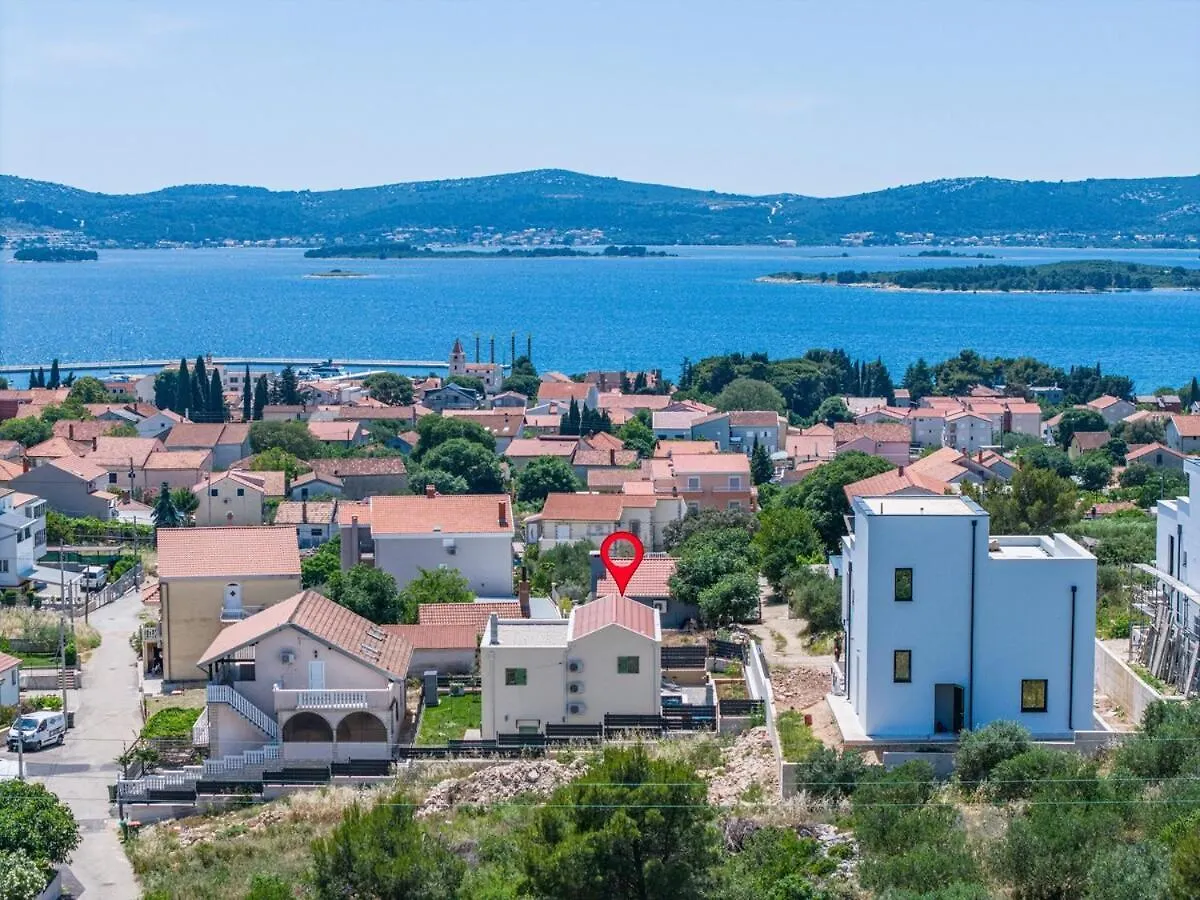 Villa Franka - Holiday Home With A Private Pool Sveti Filip i Jakov